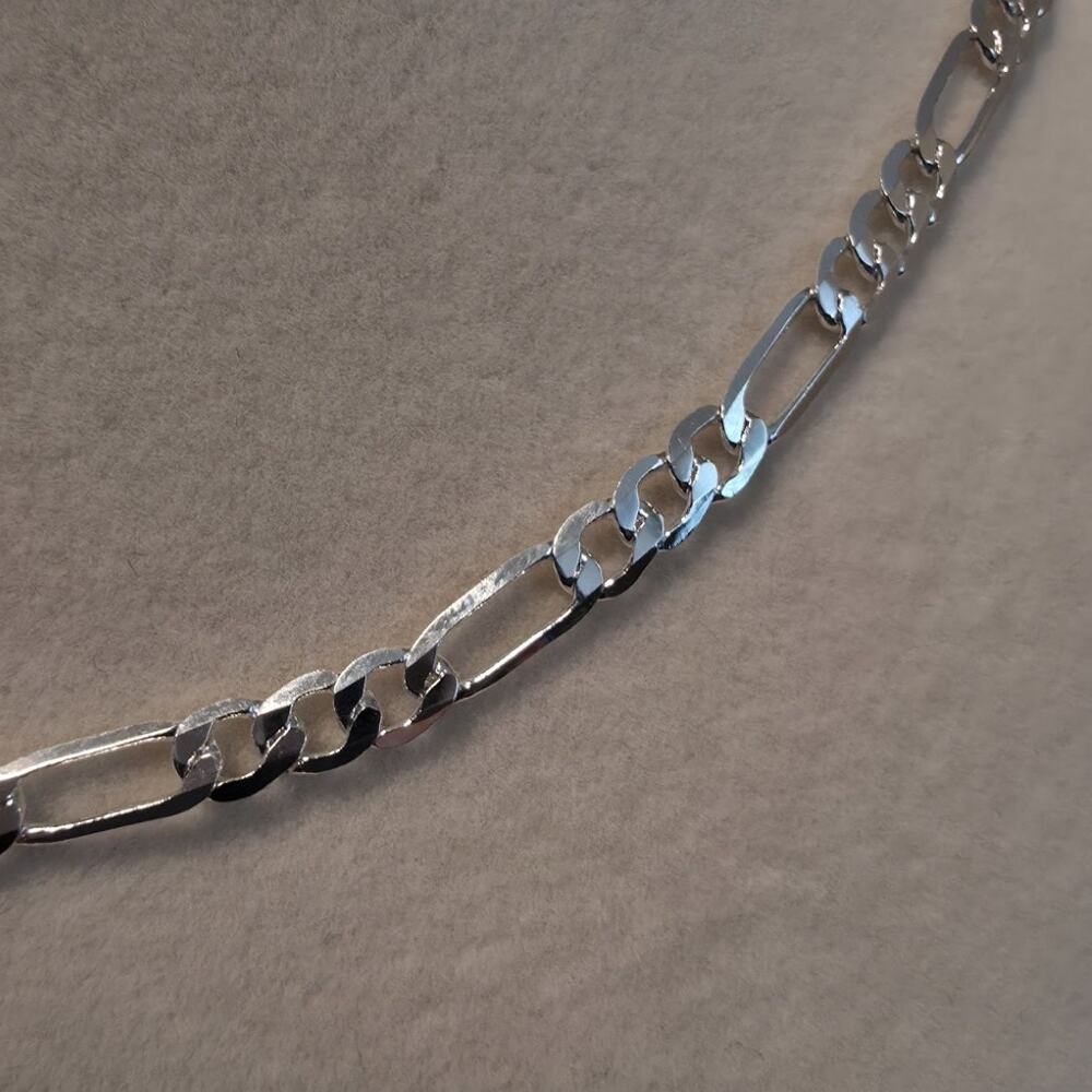 22" 3.9mm 7.0g Figaro Chain Necklace 925 Sterling Silver Lobster Clasp - Picture 2 of 7